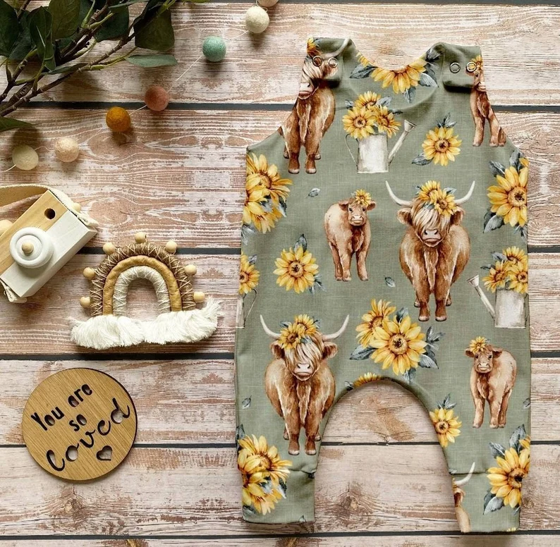 12.4 Pre-order SR3745 baby girlsflower cow sleeveless romper