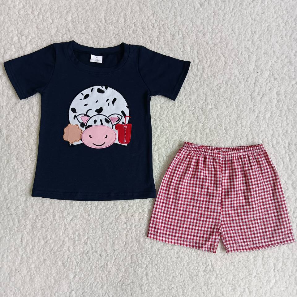 Boys Embroidery Cow Outfits Short Sleeves Red Shorts