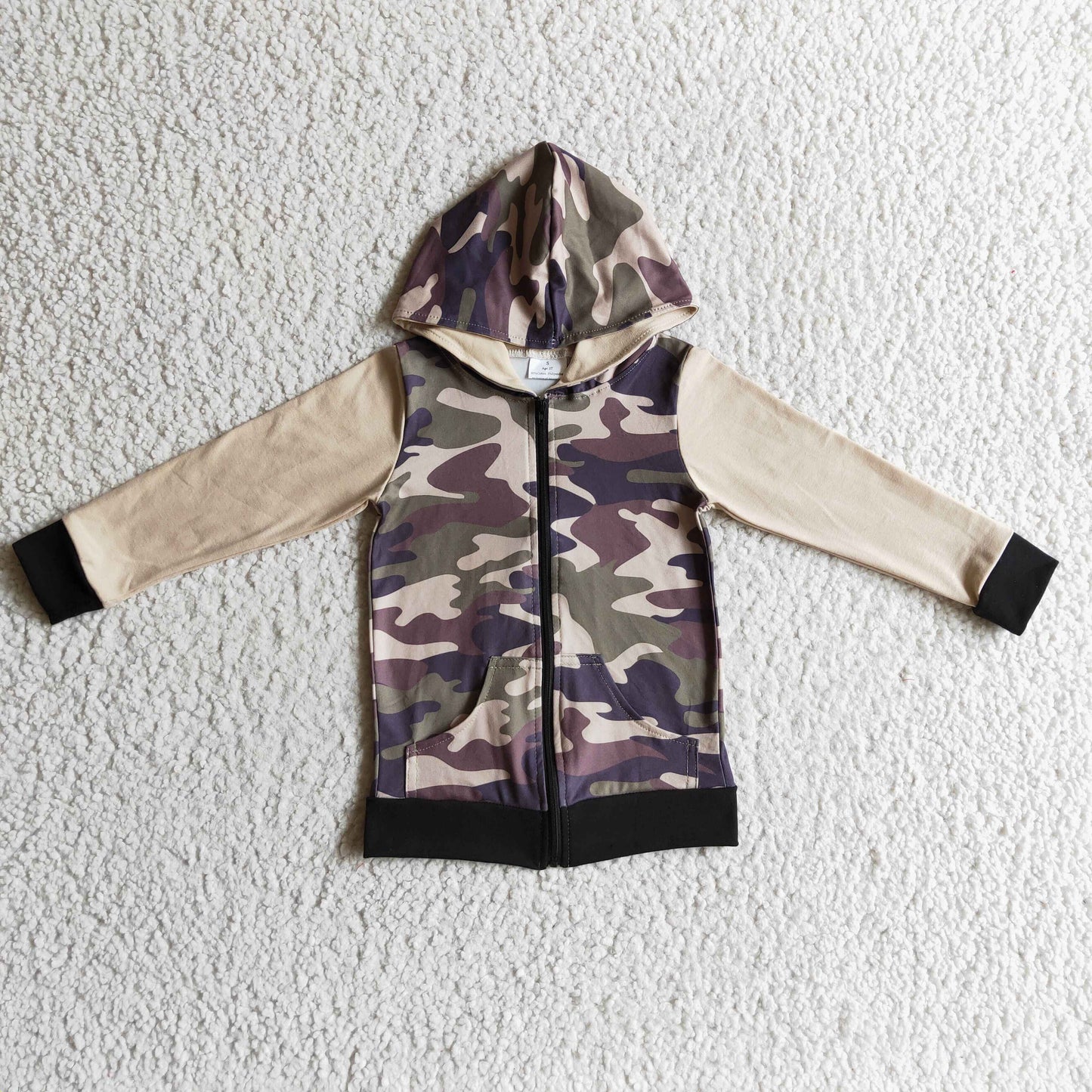 BT0085 Boys Camo Jacket With Zip