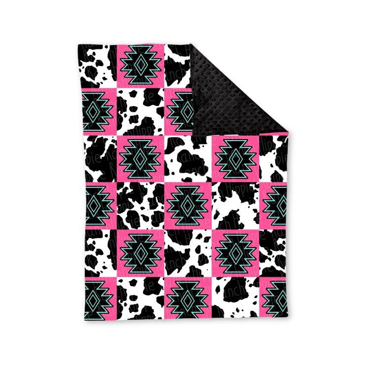 Pre-order BL0178 Baby cow Blankets 29x43 inches ( Deadline Sept.29 )