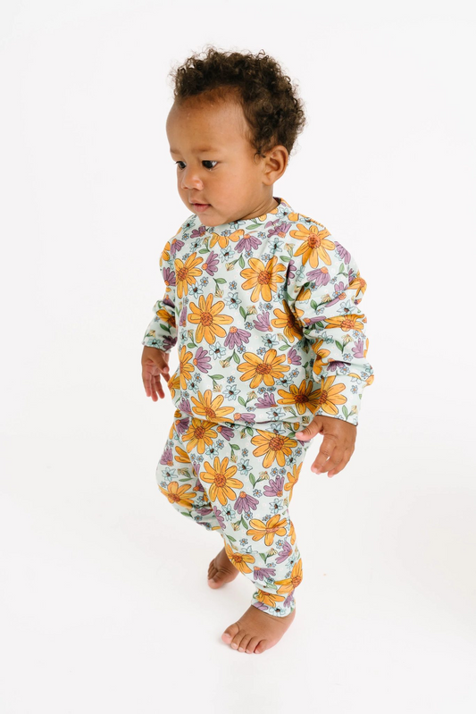 Pre-order GLP1999 Girls floral pajamas ( Deadline Oct.3 )