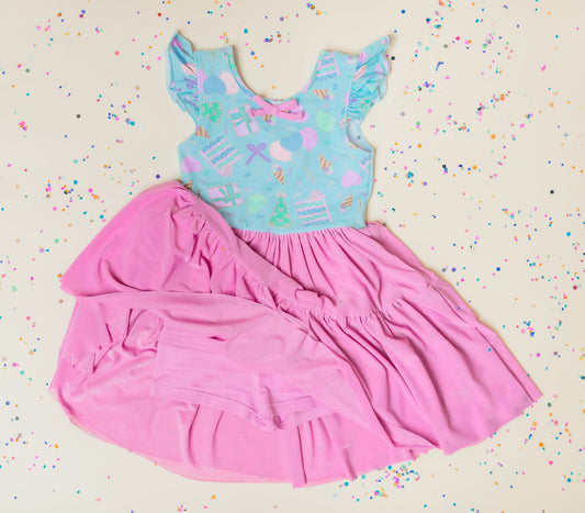 12.1 Pre-order GSD3360 Baby girls blue rose flying sleeve dress