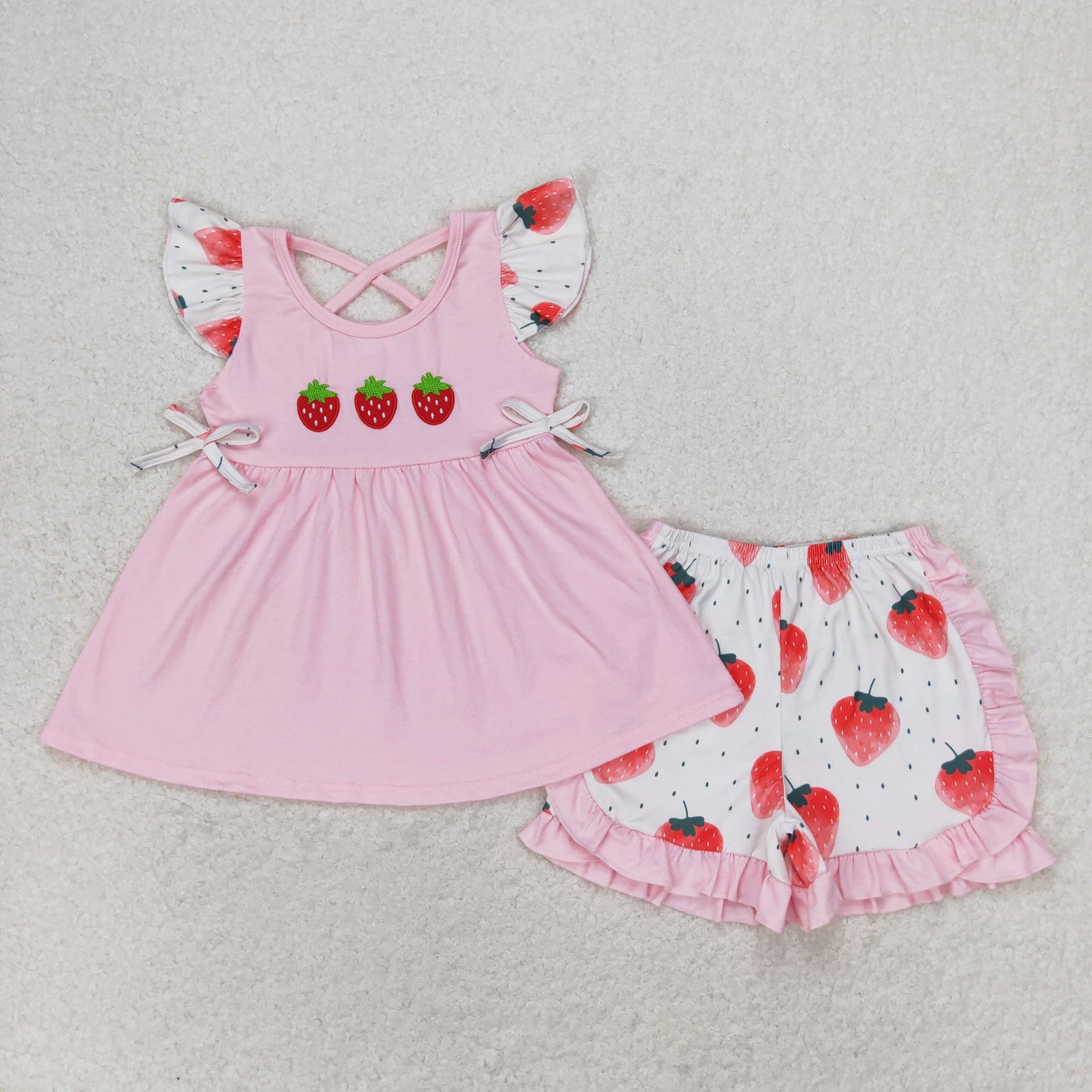 GSSO1054 Girls Strawberry Outfits embroidery