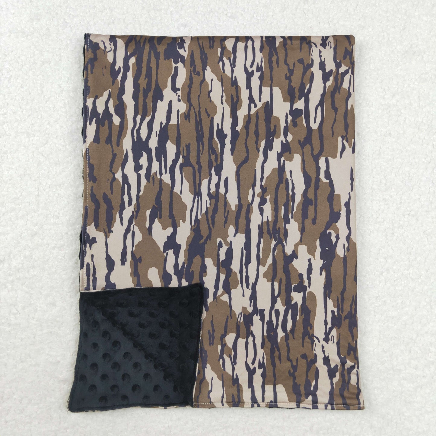 BL0147 Baby camo Blankets 29x43 inches