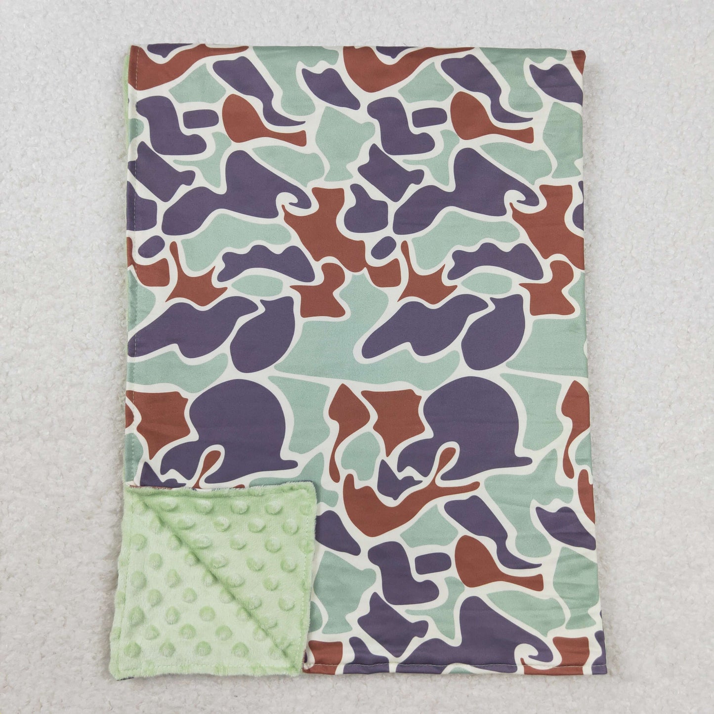 BL0144 Baby camo Blankets 29x43 inches