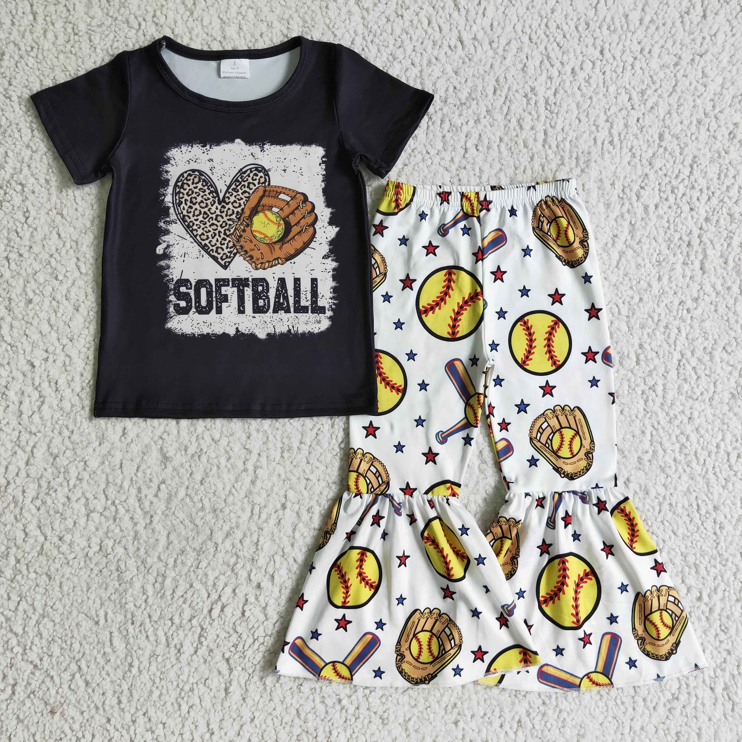 Girls Softball Game Day Outfits